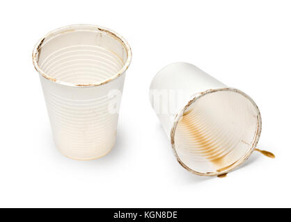 Close up of empty utilisé les tasses de café sur fond blanc Banque D'Images
