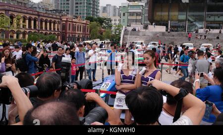 Macao, Chine. 11 novembre 2017. Grand Prix filles posant lors des cérémonies d'ouverture du 64e Grand Prix de Macao Banque D'Images