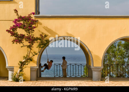 La Grèce, Îles de la mer Égée, l'île de Karpathos, à l'hôtel de ville en aire de Pigadia Banque D'Images