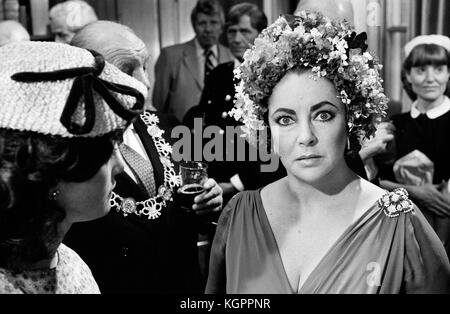 Le Mirror Crack'd (1980) Elizabeth Taylor Date : 1980 Banque D'Images