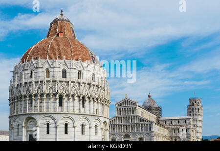 Cathédrale de Pise est une cathédrale catholique romaine dédiée à l'assomption de la Vierge Marie, dans la piazza dei Miracoli de Pise, Italie Banque D'Images