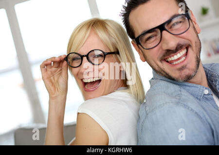 Middle-aged woman wearing eyeglasses Banque D'Images