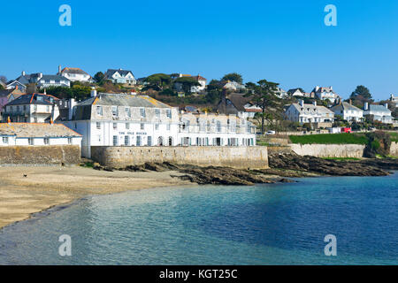 The idle rocks hotel et des maisons donnant sur la baie de st.mawes à Cornwall, Angleterre, Grande-Bretagne, Royaume-Uni. Banque D'Images