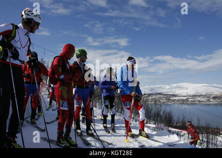 Coupe du Monde Skimountaineering Tromsø , Randonee Racing Banque D'Images