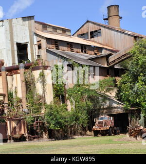 Moulin à sucre abandonnés sur Kauai, Hawaii Banque D'Images