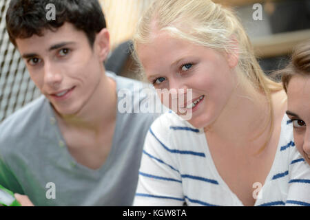 Portrait of smiling school girl Banque D'Images