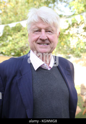 Stanley Johnson assiste au quatrième jour du Cheltenham Literature Festival. Avec la participation des artistes : Stanley Johnson où : Cheltenham, Royaume-Uni quand : 08 Oct 2017 crédit : WENN Banque D'Images