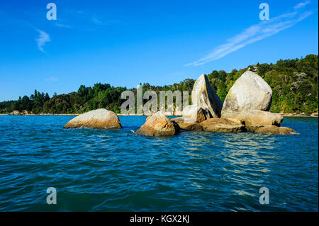 Split Rock apple, abel tasman national park, South Island, New Zealand Banque D'Images