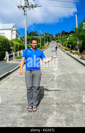 Baldwin Street La rue résidentielle la plus raide du monde, Dunedin, île du Sud, Nouvelle-Zélande Banque D'Images