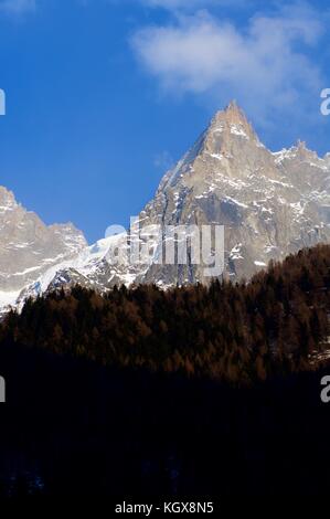 Aiguille du Blaitiere, 3522 m, aiguilles du Massif du Mont Blanc, Chamonix, Alpes, Chamonix, France Banque D'Images