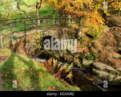 Lumb Pont à Crimsworth Doyen près de Pecket et Hebden Bridge West Yorkshire Angleterre Banque D'Images