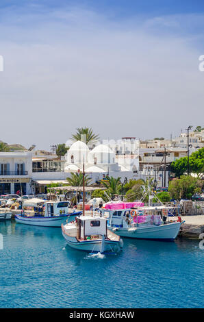 La ville pittoresque port de Skala, Patmos, Dodécanèse, Grèce Banque D'Images