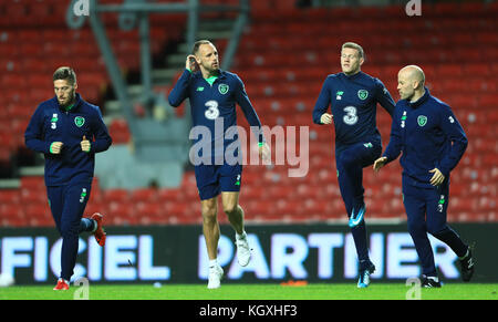 David Meyler, de la République d'Irlande (au centre à gauche), pendant la séance d'entraînement au stade Parken, à Copenhague. Banque D'Images