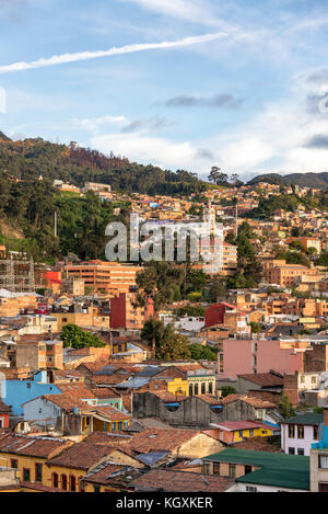 Vue verticale de la Candelaria quartier dans le centre de Bogota, Colombie Banque D'Images