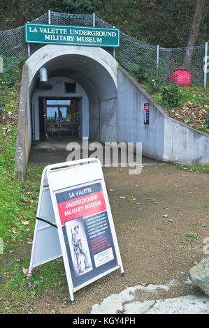 dh la Valette Musée militaire ST PETER PORT GUERNESEY entrée allemande souterraine guerre bunker île occupation îles du canal Banque D'Images