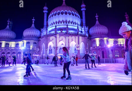 Le Royal Pavilion Pop Up Ice Rink à Brighton 2017 Royaume-Uni Banque D'Images