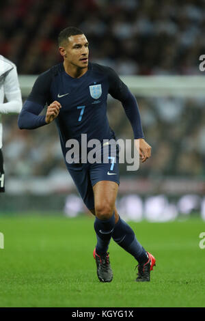 Londres, Royaume-Uni. 10 nov, 2017 jake livermore. de l'Angleterre à l'angleterre / Allemagne international amical au stade de Wembley, Londres, le 10 novembre 2017. **Cette photo est pour un usage éditorial uniquement** Crédit : Paul marriott/Alamy live news Banque D'Images