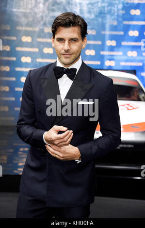 Johannes huebl assiste à la 19e gq men of the year awards 2017 au Komische Oper, le 9 novembre 2017 à Berlin, Allemagne. Banque D'Images