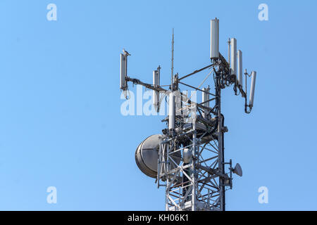 Construction réticulaire à l'appui d'antennes pour les smartphones et les téléphones cellulaires Banque D'Images