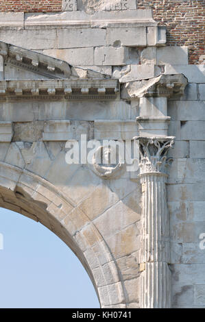 L'Italie, l'Emilie Romagne, Rimini, Arco d'Augusto, l'arc d'Auguste Banque D'Images