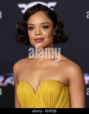 Des célébrités assistent à la première du film « Thor : Ragnarok » au théâtre El Capitan à Hollywood. Avec la participation des artistes : Tessa Thompson où : Los Angeles, California, États-Unis quand : 11 Oct 2017 crédit : Brian to/WENN.com Banque D'Images