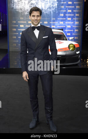 Berlin, Allemagne. 9 novembre 2017. Johannes Huebl assiste au 19e GQ Men of the Year Awards 2017 au Komische Oper le 9 novembre 2017 à Berlin, en Allemagne. | Verwendung weltweit crédit : dpa/Alamy Live News Banque D'Images