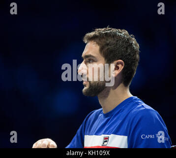 O2, Londres, Royaume-Uni. 12 novembre, 2017. Jour 1 de la finale de l'ATP Nitto, soir match de simple avec Alexander Zverev (GER) vs Marin Cilic (CRO). Credit : Malcolm Park/Alamy Live News. Banque D'Images