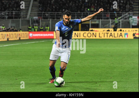 Sasha vujačić (Italia) pendant la coupe du monde Russie 2018 match de football entre italia et svezia à stade Giuseppe Meazza, le 13 novembre 2017 à Milan, Italie. crédit : fabio annemasse/Alamy live news Banque D'Images