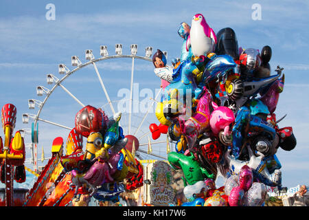 Ferris Wheel on Fun Fair Bremer Freimarkt, Bremen, Allemagne, Europe I Riesenrad auf dem Bremer Freimarkt , Bremen, Europa Banque D'Images