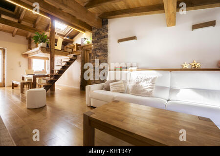 Moderne de style chalet en bois plat Banque D'Images