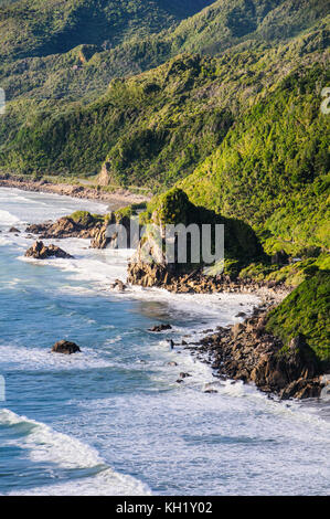 La côte ouest de l'île du sud entre greymouth et Westport, new zealand Banque D'Images