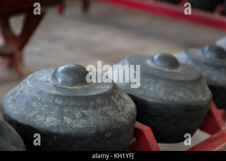 Le gamelan balinais traditionnels, instruments de musique pour ensemble de percussion music, musique traditionnelle de Bali et Java en Indonésie. Banque D'Images