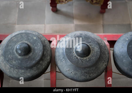 Le gamelan balinais traditionnels, instruments de musique pour ensemble de percussion music, musique traditionnelle de Bali et Java en Indonésie. Banque D'Images