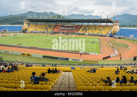 Bandung, Indonésie - octobre 2017 : jalak harupat soreang stadium, le stade utilisé par le club de football local persib bandung Banque D'Images