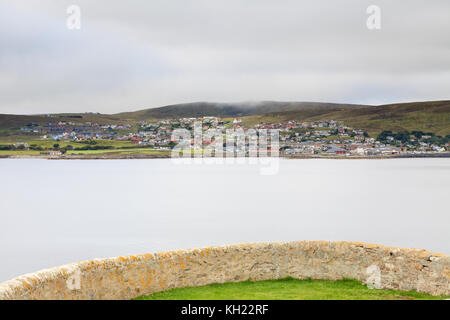 Vue de Lerwick. Lerwick est le principal port du Îles Shetland, Écosse et est vue du Knab. Banque D'Images