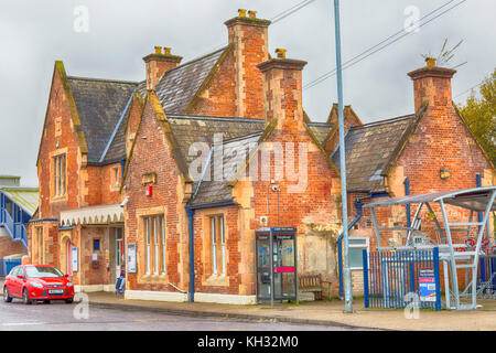 La gare d'Axminster, Axminster, Devon, England, UK en novembre - effet hdr Banque D'Images