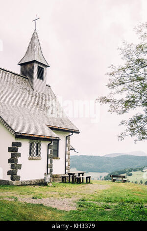 Fatima kapelle en todtnau sur une colline avec vue sur la forêt noire schwarzwald Banque D'Images