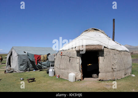 Le Kirghizistan,song kul lake,yourte Banque D'Images