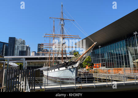 Trois mâts barque 'polly woodside' à South wharf precinct à Melbourne, Victoria, Australie Banque D'Images