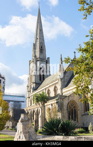 L'église paroissiale de Christ le Sauveur, Ealing Broadway, Ealing, London Borough of Ealing, Greater London, Angleterre, Royaume-Uni Banque D'Images