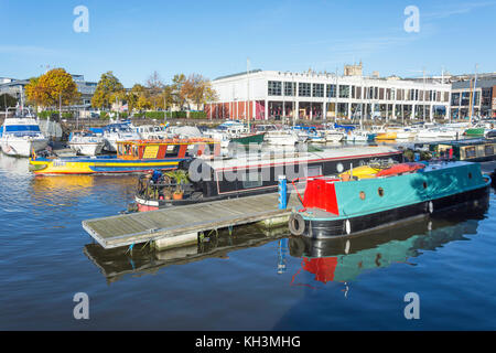 Port flottant, Harbourside, Bristol, Angleterre, Royaume-Uni Banque D'Images