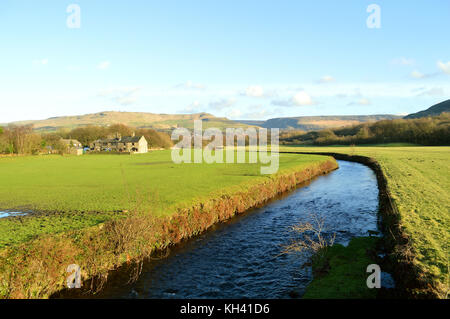Dans friezland tame River dans le parc national de Peak District Banque D'Images