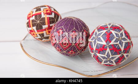 Balles temari, une boule d'artisanat de style traditionnel japonais Banque D'Images