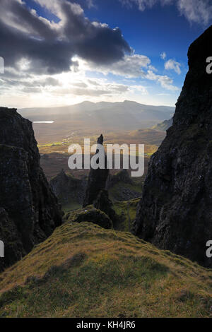 Voir rock pinacles de la table quiraing Banque D'Images