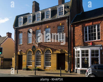 Pershore Mairie avec réveil High Street London England UK Banque D'Images