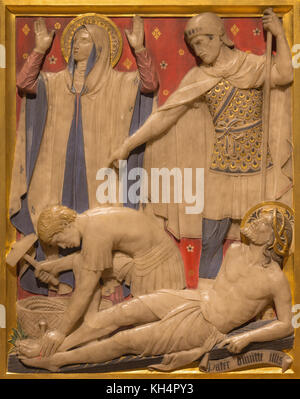 Paris, France - 17 septembre 2017 : le Jésus est cloué à la croix (chemin de croix) à l'église de St James place espagnol. Banque D'Images