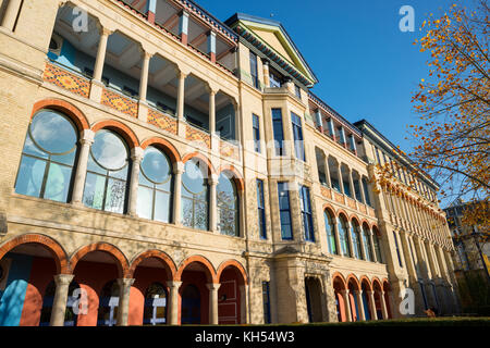 La Judge Business School de l'Université de Cambridge sur le site de l'ancien l'hôpital Addenbrookes. UK. Banque D'Images