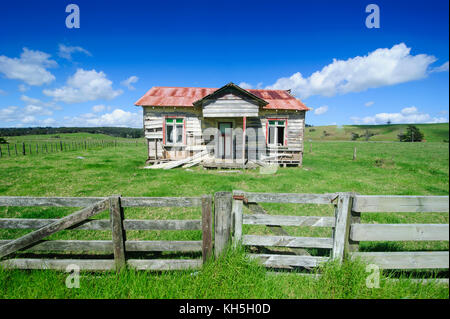 L'ancien chalet, Westcoast Northland ile du nord, Nouvelle-Zélande Banque D'Images