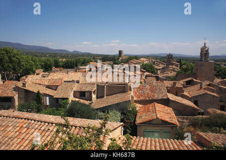 Cucuron, Vaucluse, Provence-Alpes-Côte d'Azur, France : vue sur le village depuis le Donjon Saint-Michel Banque D'Images