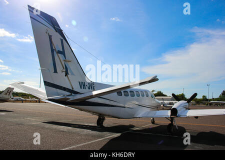 Petit avion du passager à l'Aéroport de Darwin, Australie Banque D'Images